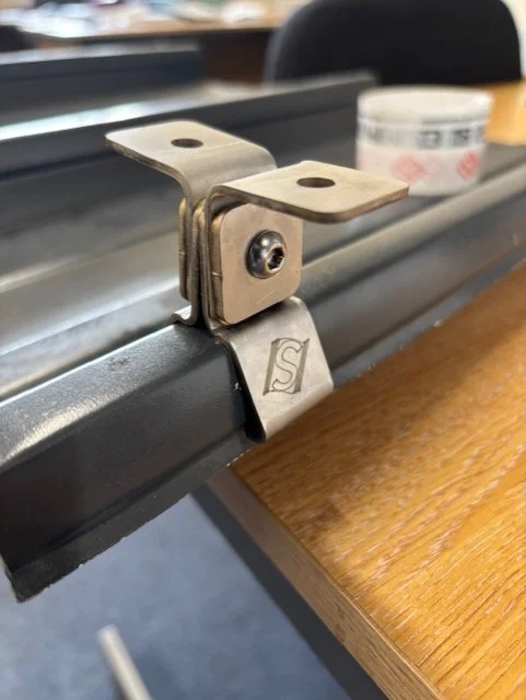 METRAC SpeedDeck Solar Clamp Sample